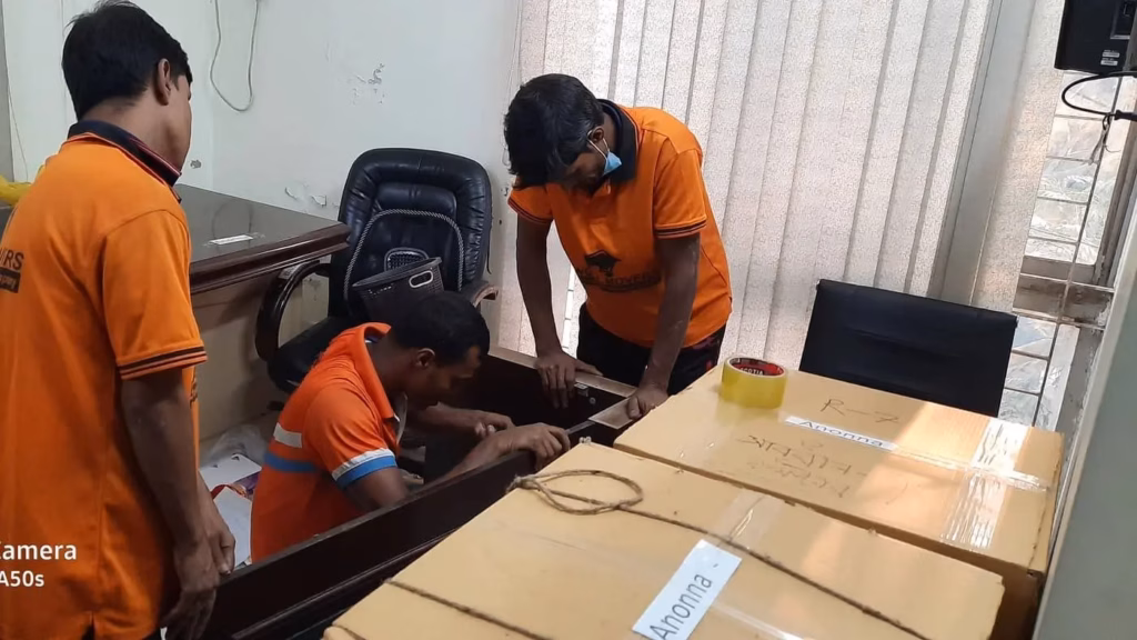 Office-Shifting-Service-in-Dhaka