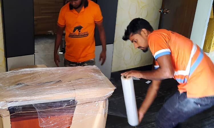 house shifting service in banani